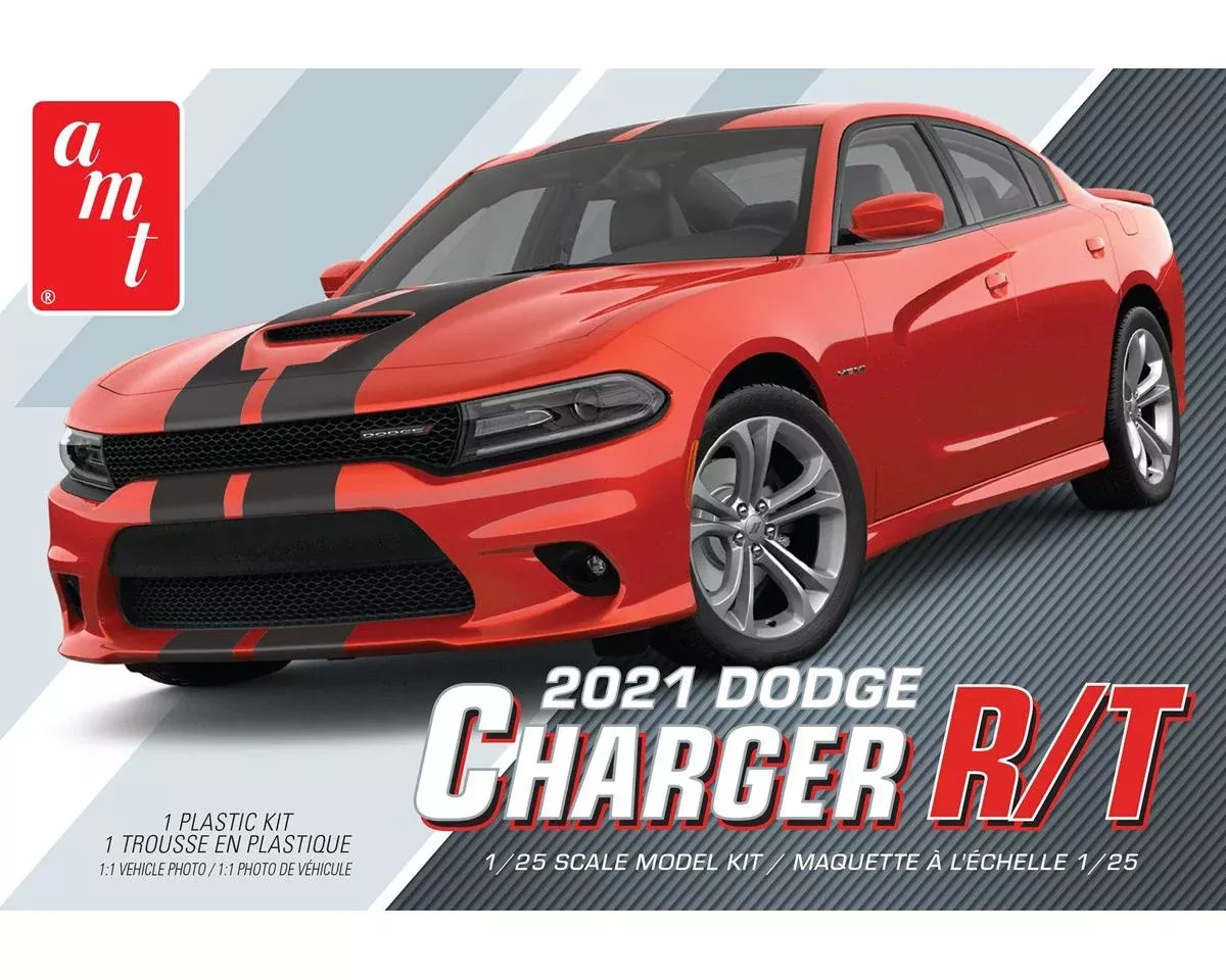 1/25 2021 Dodge Charger RT Plastic Model Kit (AMT1323M)