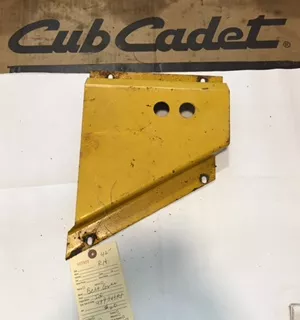 IH-489343-R1Belt Cover