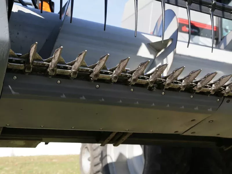 Skid Shoe Kits for Gleaner/Massey